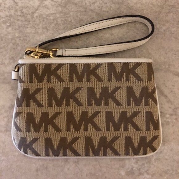 Michael Kors Handbags - Michael Kors monogrammed wristlet EUC
